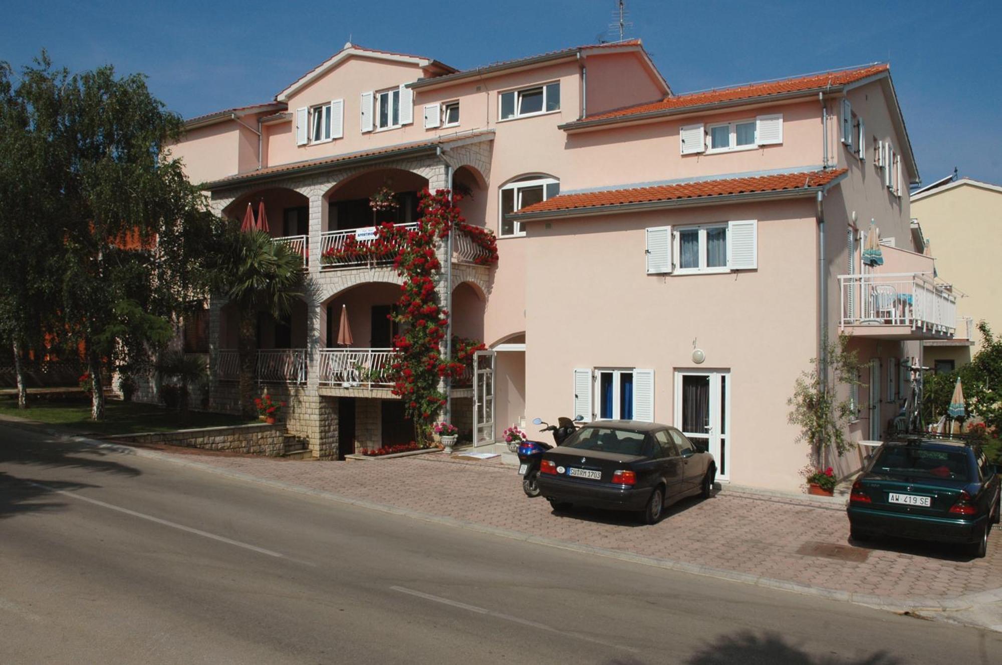 House Maric Apartment Porec Ngoại thất bức ảnh
